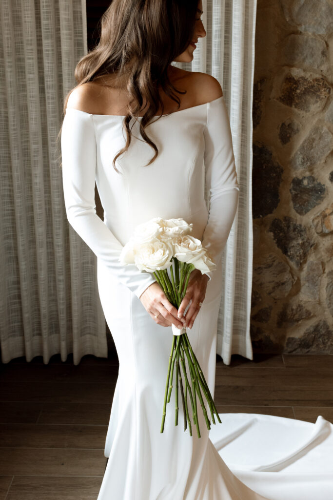 bride getting ready at Bella Collina in Montverde, Florida